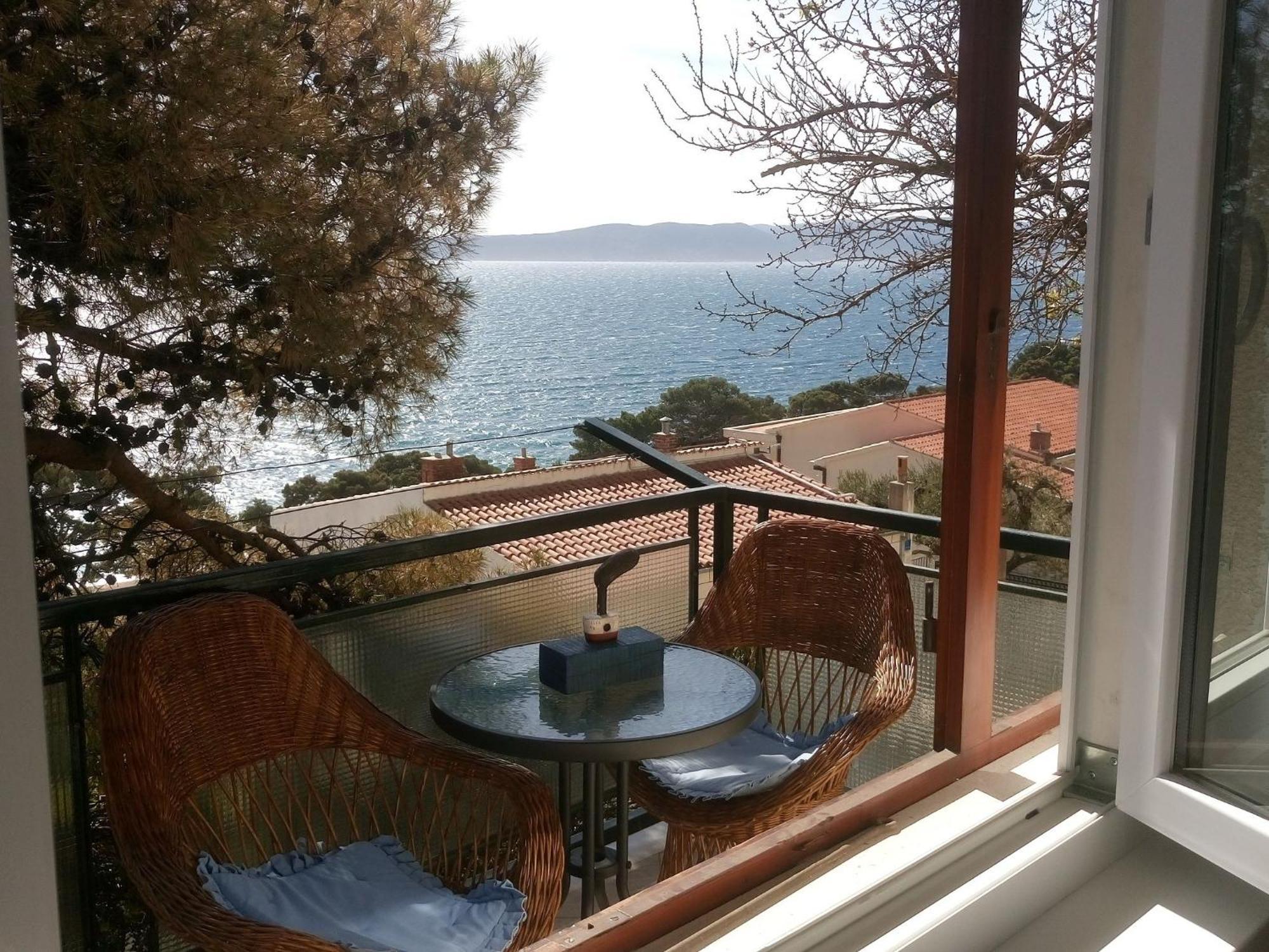 Cozy Apartment With A Balcony And A Sea View بريلا المظهر الخارجي الصورة